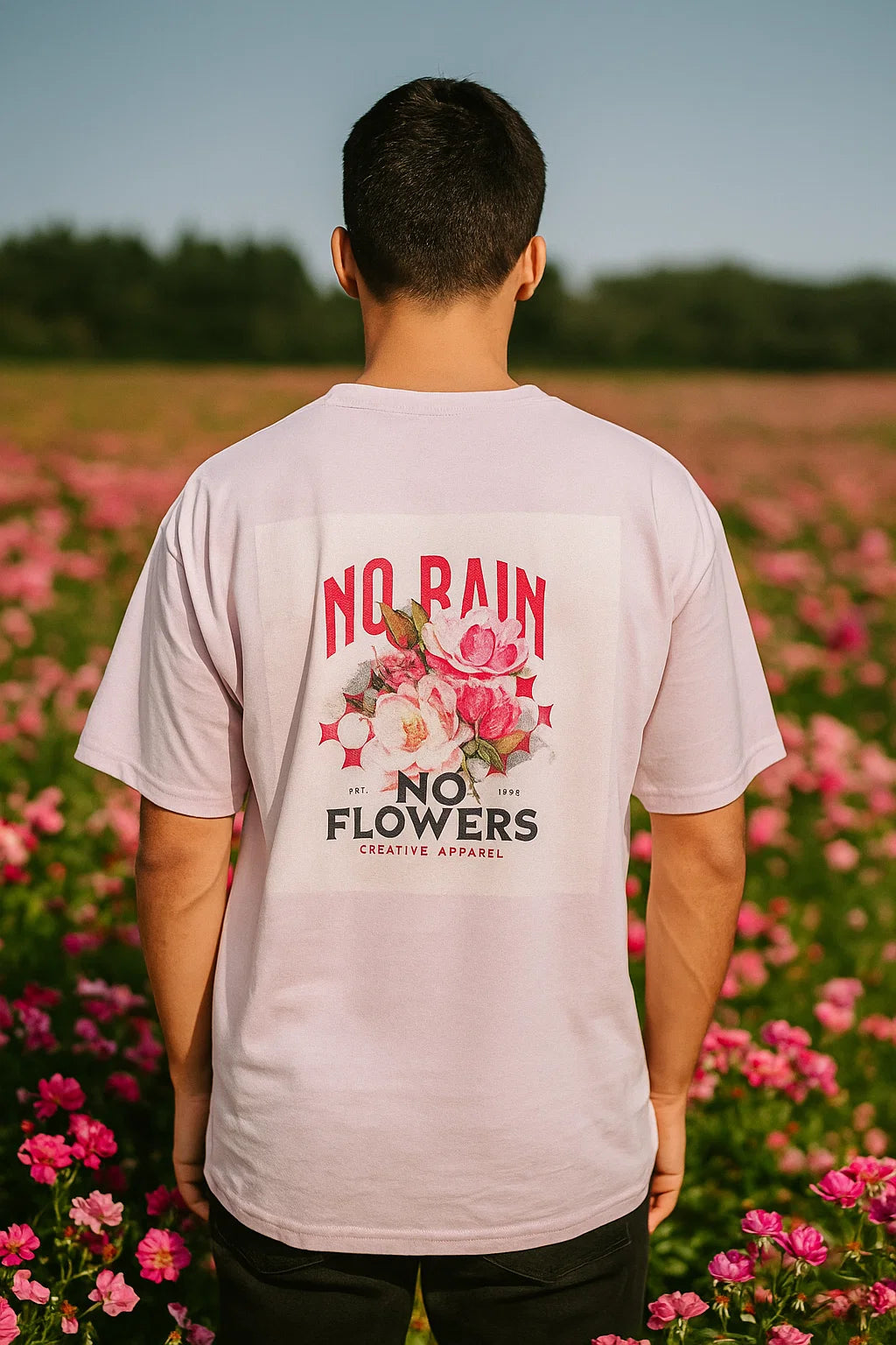 NO RAIN, NO FLOWERS – OVERSIZED BLOOM GRAPHIC TEE